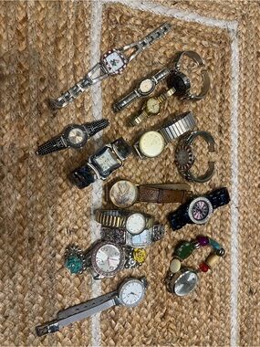 Lot of 15 watches
